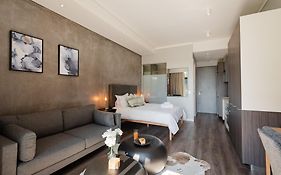 Menlyn Maine Trilogy Apartment 101
